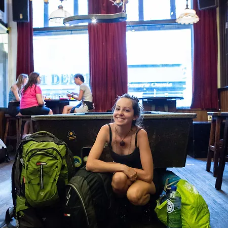 Flying Pig Downtown Hostel