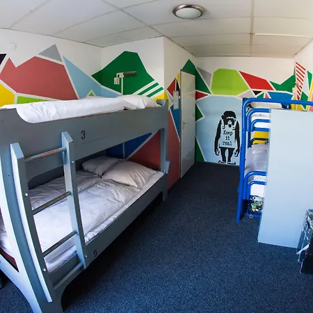 Flying Pig Downtown Hostel