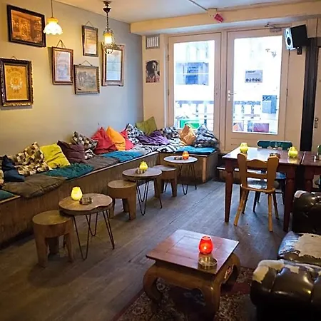 Albergue Flying Pig Downtown