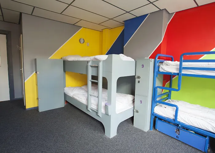 Flying Pig Downtown Hostel *