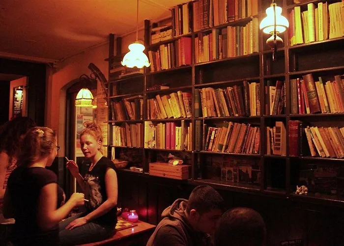 Flying Pig Downtown Amsterdam