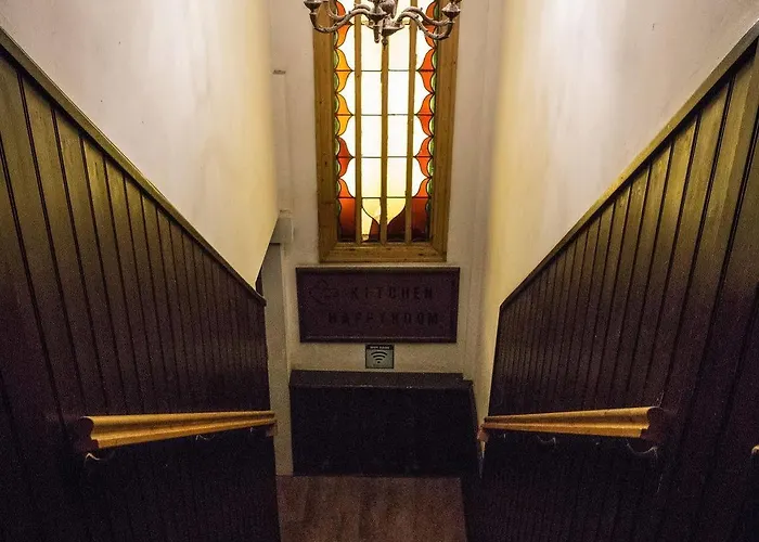 Flying Pig Downtown *