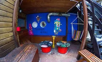 ザ フライング ピッグ ダウンタウン ホステル *