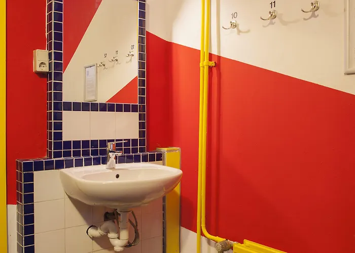 Flying Pig Downtown Hostel